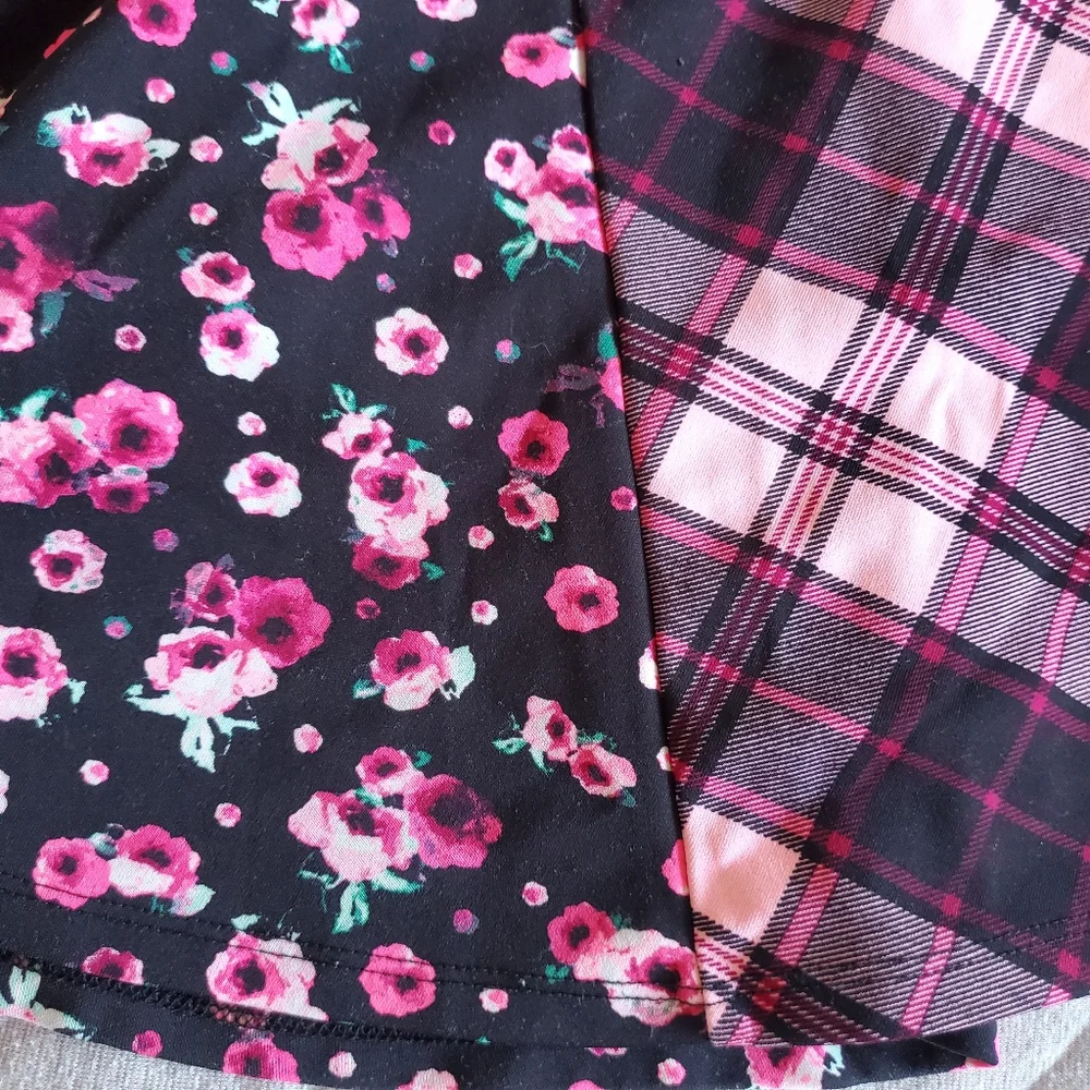 ⭐ 4/$20 Justice Skirt with built-in‎ shortsSize 16